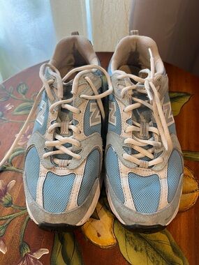 New Balance 530s